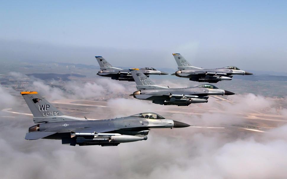 F16's In Formation wallpaper,military HD wallpaper,flypast HD wallpaper,falcon HD wallpaper,aircraft HD wallpaper,recon HD wallpaper,fighter HD wallpaper,aircraft planes HD wallpaper,1920x1200 wallpaper