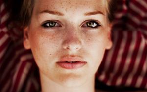 Freckles, Woman, Face, Portrait wallpaper thumb