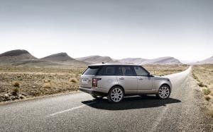 Range Rover SUV Desert Road HD wallpaper thumb