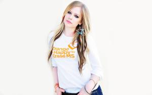 Avril Lavigne Singer wallpaper thumb