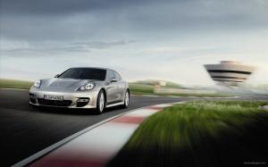 2010 Porsche Panamera Widescreen wallpaper thumb
