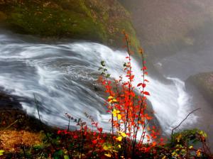 *** Waterfall In Autumn Colors *** wallpaper thumb