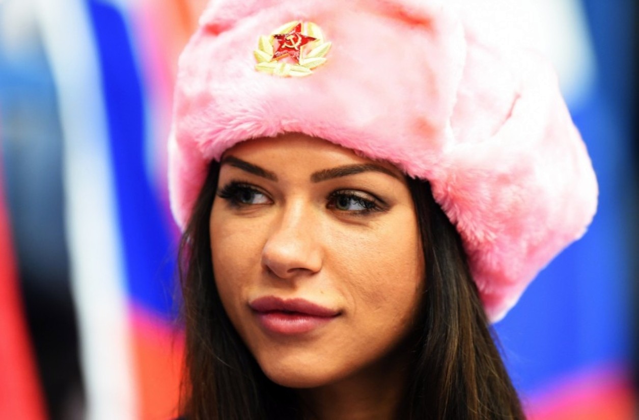 Women, Brunettes, Face, Russian Girls, Funny Hats wallpaper | girls |  Wallpaper Better