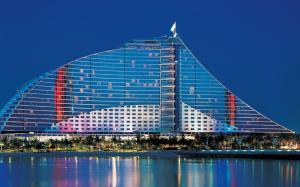 Jumeirah Beach Hotel Dubai wallpaper thumb