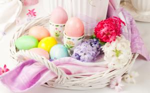 Easter eggs, flowers, decoration, basket wallpaper thumb