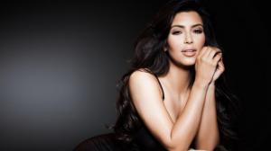 Kim Kardashian Photos in Black Dress wallpaper thumb