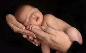 Newborn Baby wallpaper thumb