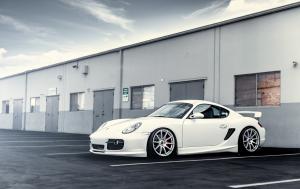 White Porsche wallpaper thumb