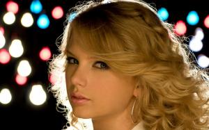 Taylor Swift, Celebrities, Star, Girl, Curly Hair, Long Hair, Earrings, Face, Blonde, Beauty wallpaper thumb