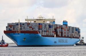 maersk mc-kinney moller, largest container ship, daewoo shipbuilding and marine engineering wallpaper thumb
