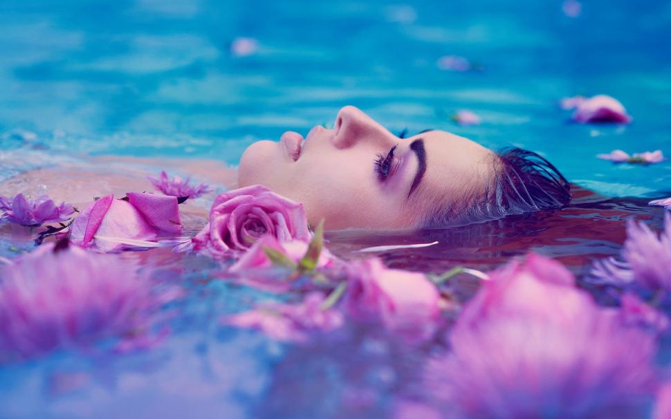 Girl, face, water, flowers, pink, swimming wallpaper,swimming HD wallpaper,face HD wallpaper,water HD wallpaper,flowers HD wallpaper,pink HD wallpaper,1920x1200 wallpaper