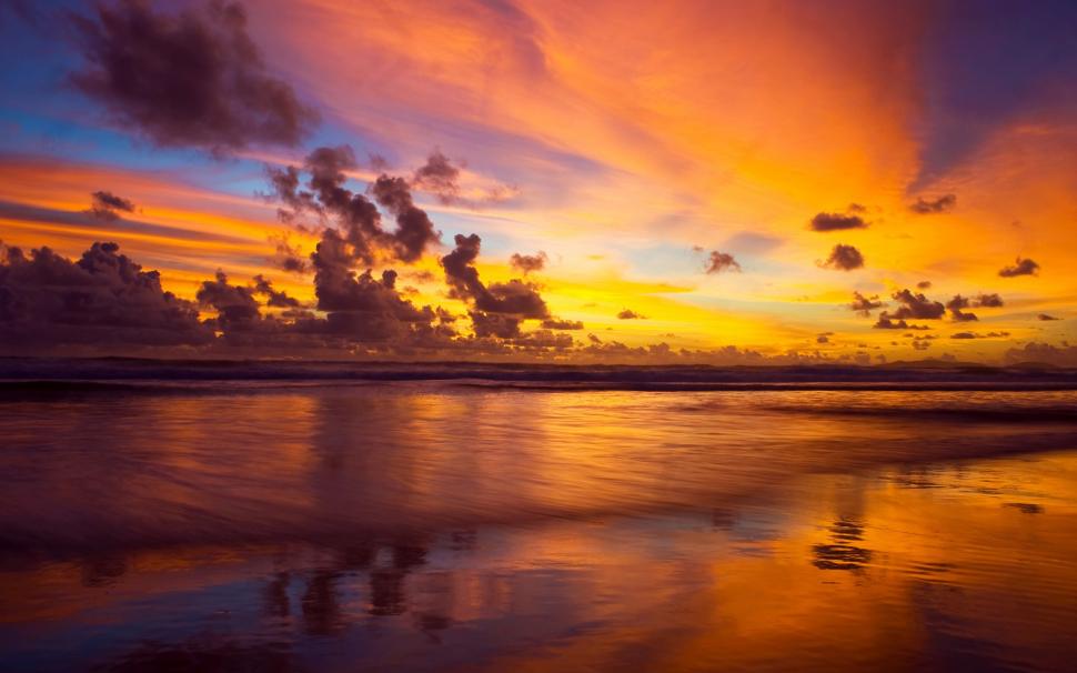Sunset Ocean Beach Clouds HD wallpaper,nature HD wallpaper,ocean HD wallpaper,clouds HD wallpaper,sunset HD wallpaper,beach HD wallpaper,1920x1200 wallpaper