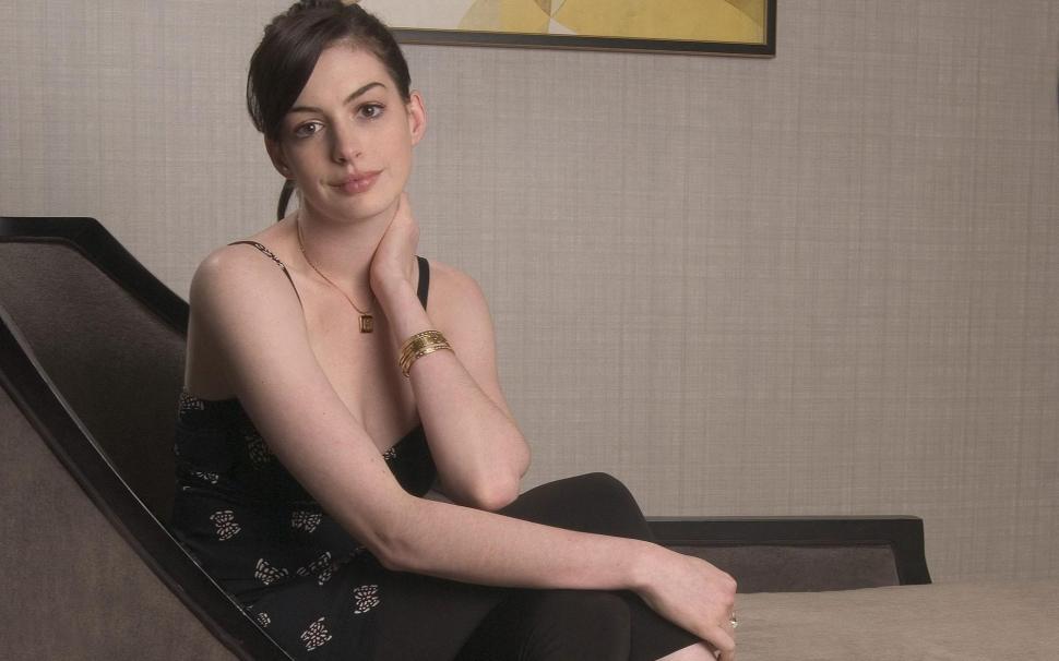 Anne Hathaway HQ Beautiful Actress wallpaper,anne hathaway HD wallpaper,celebrity HD wallpaper,celebrities HD wallpaper,actress HD wallpaper,girls HD wallpaper,hollywood HD wallpaper,movies HD wallpaper,beautiful HD wallpaper,1920x1200 wallpaper