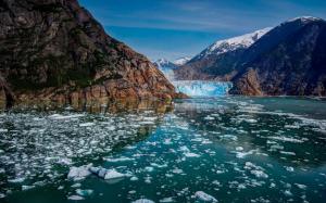 Glacier Bay National Park, Alaska, mountains, glaciers, ice, river wallpaper thumb