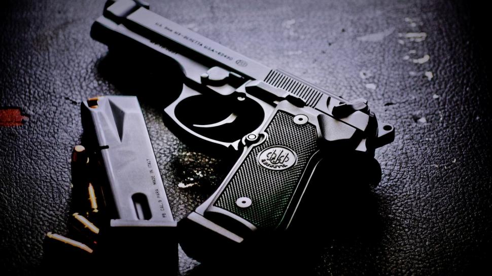 Gun, Ammunition, Beretta M9 wallpaper,gun wallpaper,ammunition wallpaper,beretta m9 wallpaper,1366x768 wallpaper