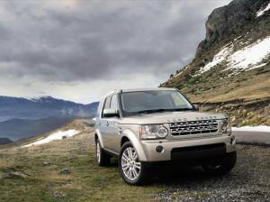 2010 Land Rover Discovery 2 wallpaper thumb