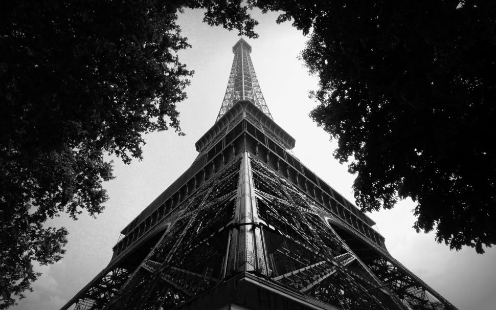 Eiffel Tower Tower Paris BW HD wallpaper,bw HD wallpaper,architecture HD wallpaper,tower HD wallpaper,paris HD wallpaper,eiffel HD wallpaper,1920x1200 wallpaper