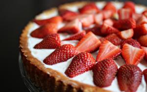 Dessert, cake, strawberries wallpaper thumb