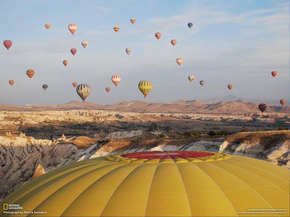 Landscapes Nature National Geographic Hot Air Balloons Gallery wallpaper,landscapes wallpaper,balloons wallpaper,gallery wallpaper,geographic wallpaper,national wallpaper,nature wallpaper,1600x1200 wallpaper