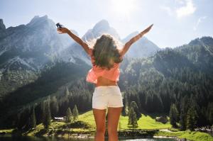 Girl freedom, Austria, Mountain wallpaper thumb