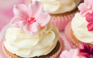 Sweet cakes, cream, flowers decorations, dessert, pastry wallpaper thumb