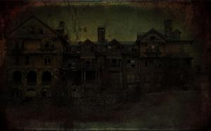 Ghostly Haunted House wallpaper thumb