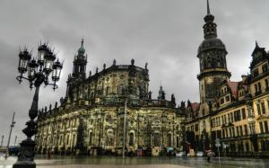 Dresden wallpaper thumb