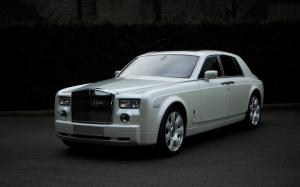 Rolls Royce White wallpaper thumb