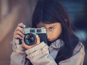 Girl use camera, Konica wallpaper thumb