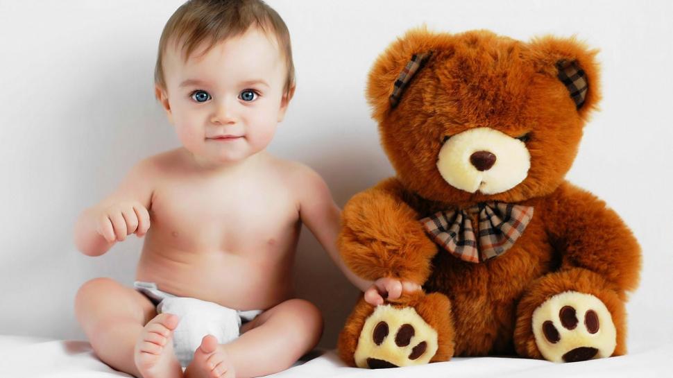 Cute Teddy And Baby wallpaper,cute HD wallpaper,teddy and baby HD wallpaper,1920x1080 wallpaper