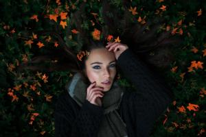 Women, Leaves, Nature, Blue Eyes, Lying Down, Scarf wallpaper thumb