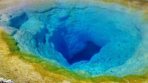 Blue Hole In The Sea wallpaper thumb