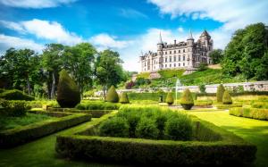 Dunrobin Castle, Scotland, Great Britain, park, sun, sky, clouds, green, grass wallpaper thumb