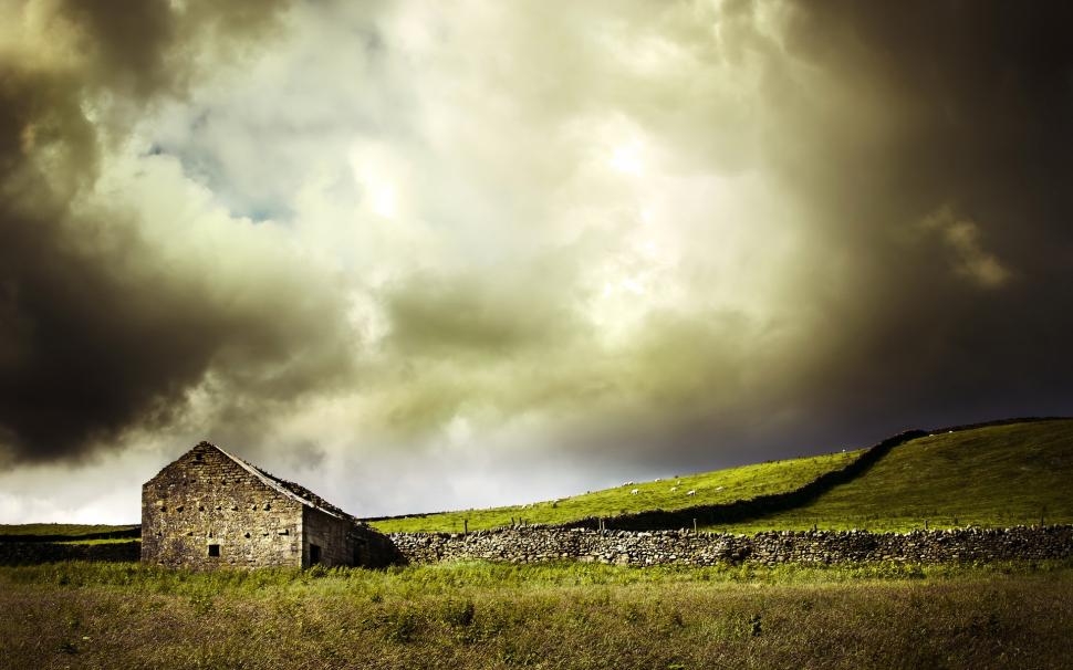 House, slope, grass, sheep, clouds wallpaper,House HD wallpaper,Slope HD wallpaper,Grass HD wallpaper,Sheep HD wallpaper,Clouds HD wallpaper,1920x1200 wallpaper