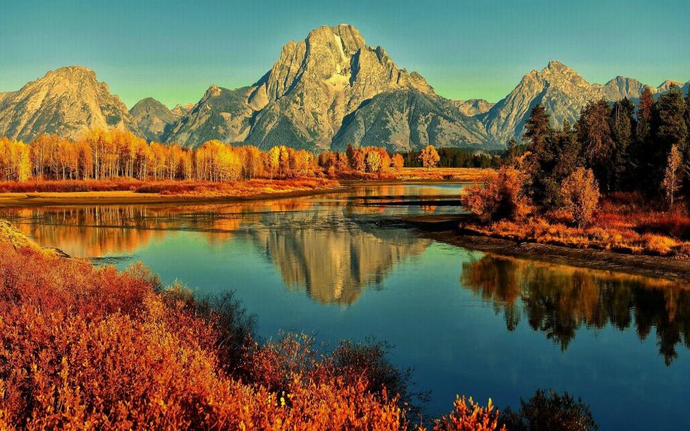 Snake River in Autumn wallpaper,reflection HD wallpaper,trees HD wallpaper,water HD wallpaper,leaves HD wallpaper,colors HD wallpaper,mountains HD wallpaper,1920x1200 wallpaper