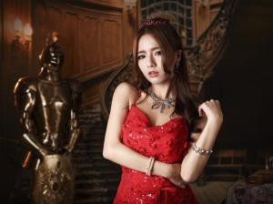 Red dress Asian girl, makeup, crown, jewelry wallpaper thumb