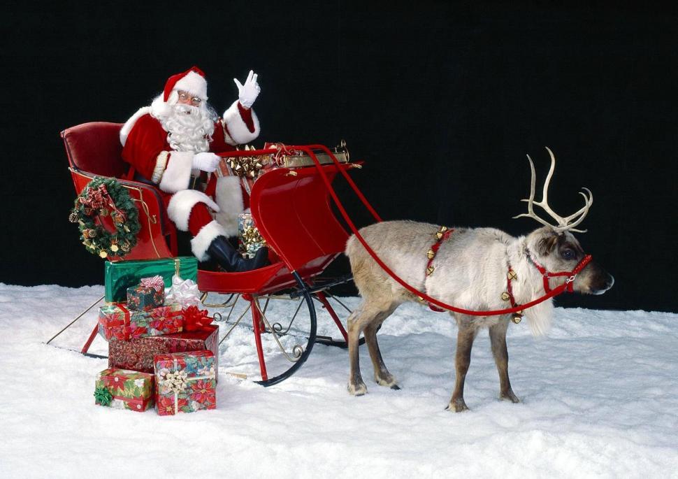 Santa claus, reindeer, sleigh, bag, gifts, snow wallpaper,santa claus wallpaper,reindeer wallpaper,sleigh wallpaper,gifts wallpaper,snow wallpaper,1600x1130 wallpaper