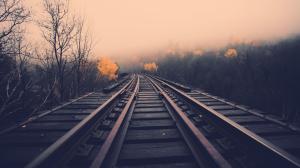 Railroad Tracks in the Autumn HD wallpaper thumb