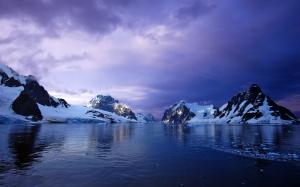 Purple Lemaire Channel Antarctica wallpaper thumb