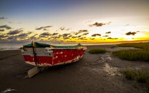 Boat Beached Sunset Abandon Deserted Beach Grass HD wallpaper thumb