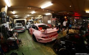 Porsche Rauh-Welt Garage Shop HD wallpaper thumb