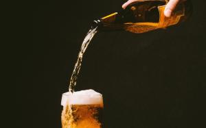 Drink, cold, hand, alcohol, bar, glass, beer, bottle, beverage, pouring, bubbles wallpaper thumb