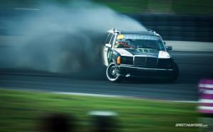Mercedes Drift Smoke Motion Blur HD wallpaper thumb
