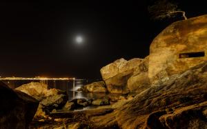 Night Shore Moonlight Rocks Stones HD wallpaper thumb