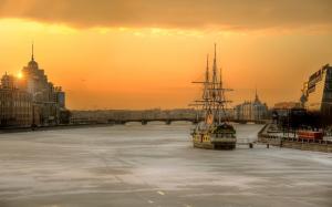 St. Petersburg, Russia, morning, city, river, boat, house wallpaper thumb