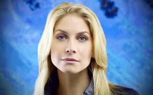 Elizabeth Mitchell - Once Upon A Time wallpaper thumb