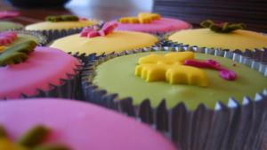 Cupcakes HD wallpaper thumb