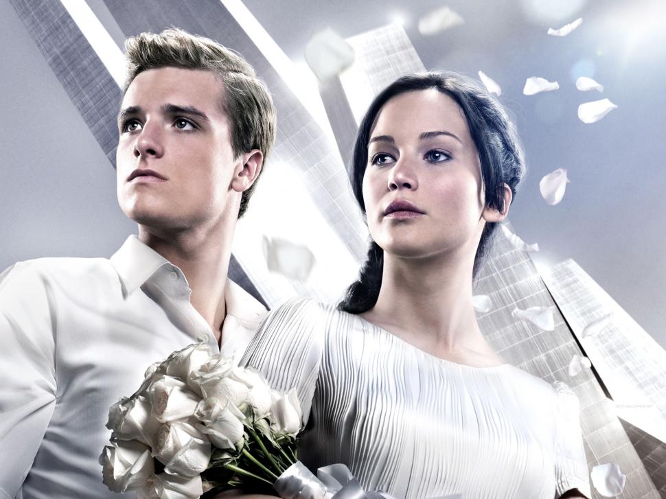 The Hunger Games: Catching Fire 2013 wallpaper,Hunger HD wallpaper,Games HD wallpaper,Catching HD wallpaper,Fire HD wallpaper,2560x1920 wallpaper