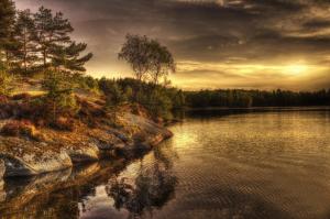 Lake in Sweden on evening wallpaper thumb