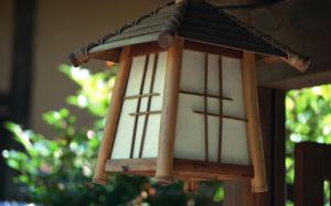 Japanese lantern wallpaper thumb